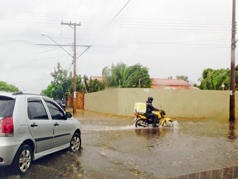 Em Três Lagoas, chove desde segunda-feira, 7 - Elias Dias/JP