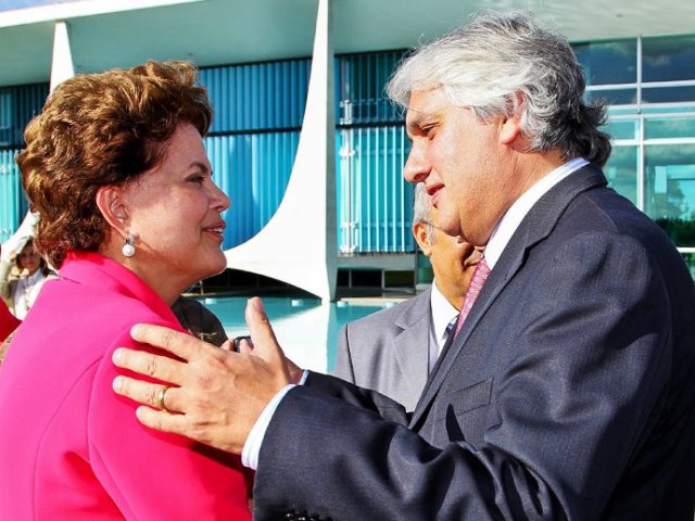 Senador pode ter mandato cassado e Dilma ser afastada do cargo  - Arquivo/Presidência da República 