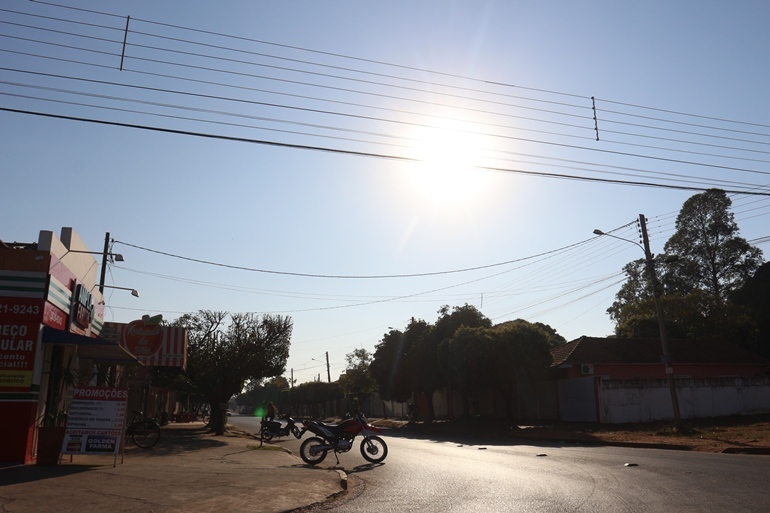 Quinta amanheceu ensolarada em Três Lagoas - Hugo Leal/ JPNEWS