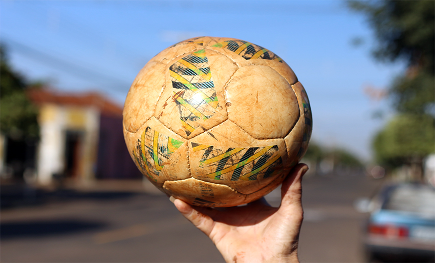 É hoje que a seleção brasileira entrará novamente em campo contra a Sérvia e os torcedores aguardam com expectativa a bola balançar a rede do adversário. - Hugo Leal/JPNEWS