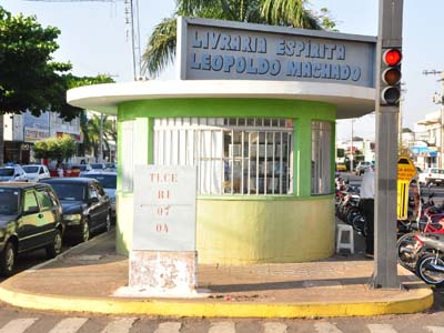 A remoção da livraria da avenida foi decidida em reunião que discutiu a implantação do Shopping -
