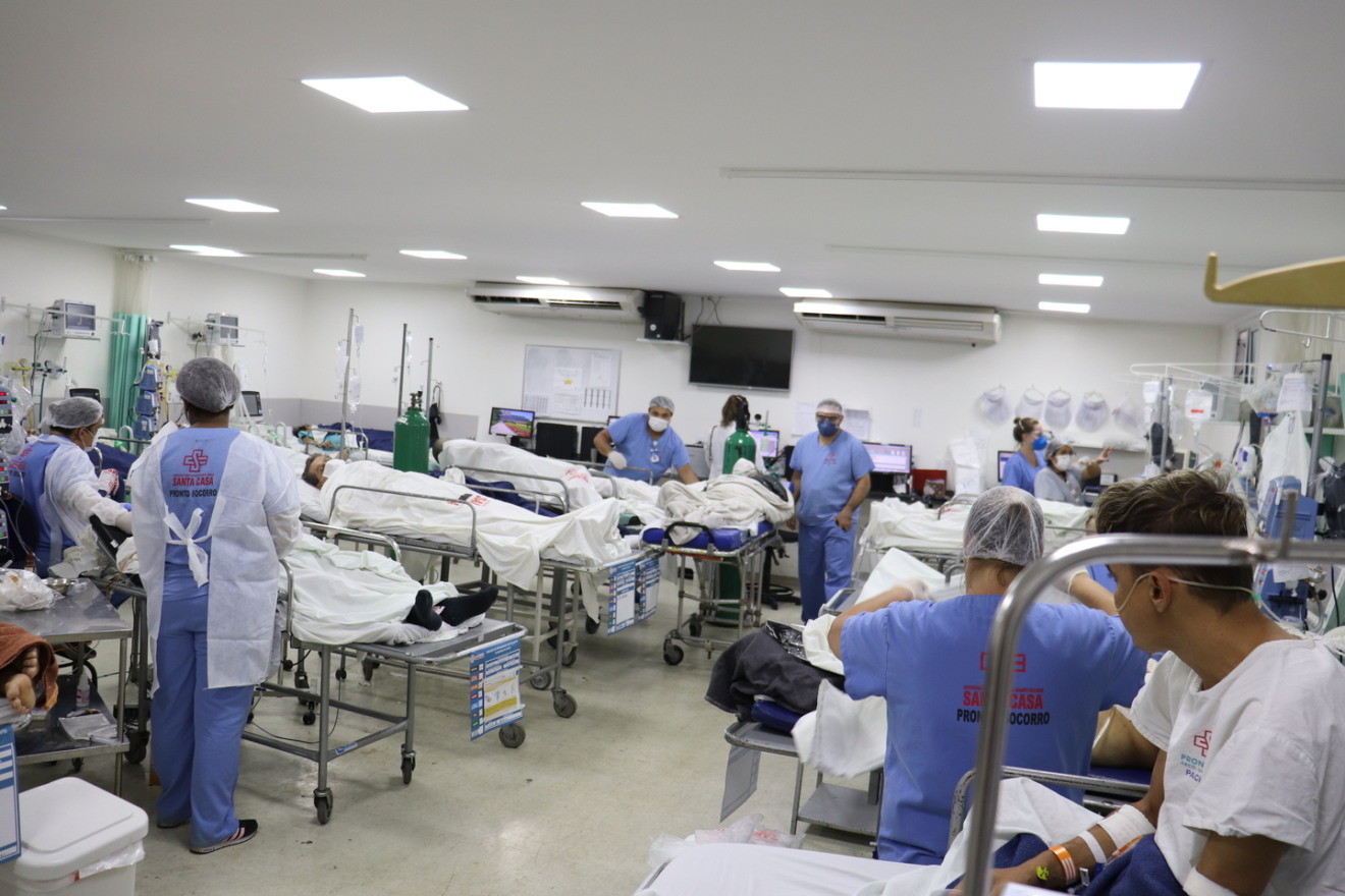 Todos os leitos do maior hospital do Estado estão ocupados, sendo 99% deles por vítimas da violência - Assessoria de Imprensa Santa Casa