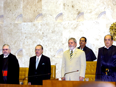 Na manhã de ontem (1º), presidente Lula participou da solenidade de reabertura do Ano Judiciário -