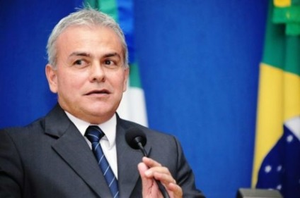 Presidente da Câmara continua garantindo regalias aos vereadores -