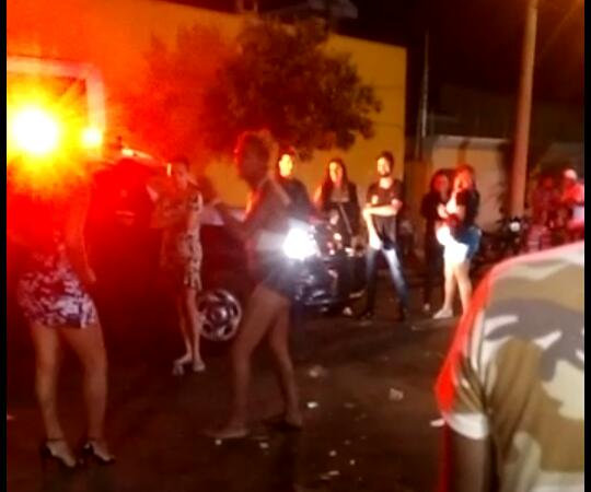 O homem deu uma garrafada no travesti - Arquivo/JPNEWS