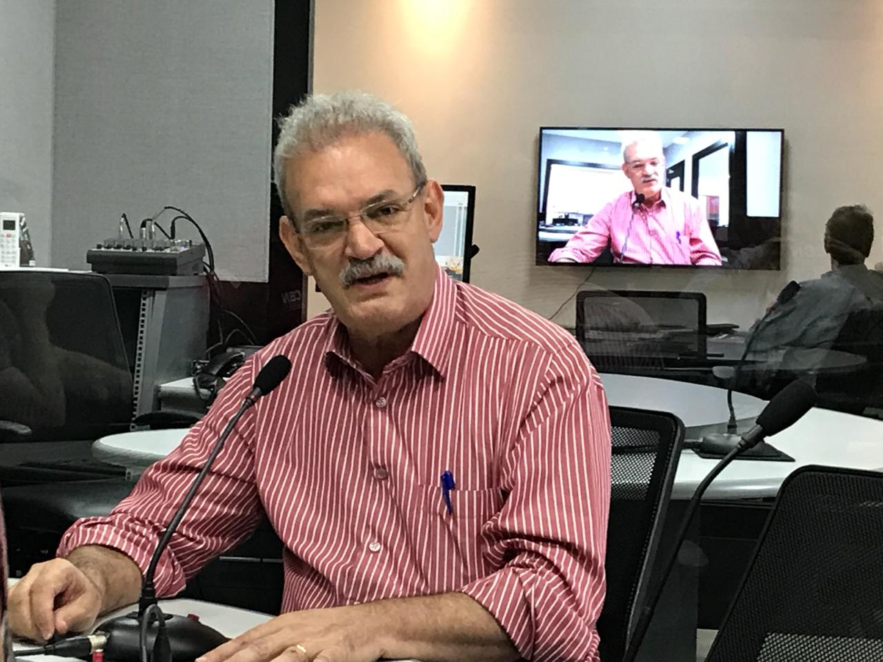 Geraldo Resende em entrevista à CBN Campo Grande no fim de dezembro, pouco antes de assumir a Saúde no estado - Otávio Neto/CBN