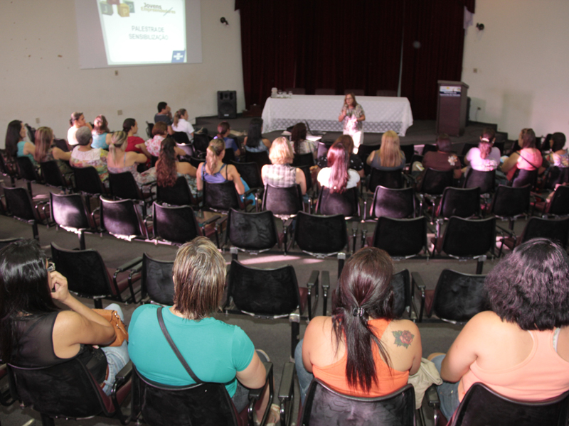 Palestra de sensibilização e apresentação do JEEP foi realizada na manhã desta quinta-feira - Departamento de Comunicação