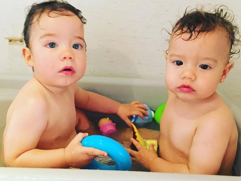 Luana Piovani mostra os filhos gêmeos  -  Reprodução/Instagram