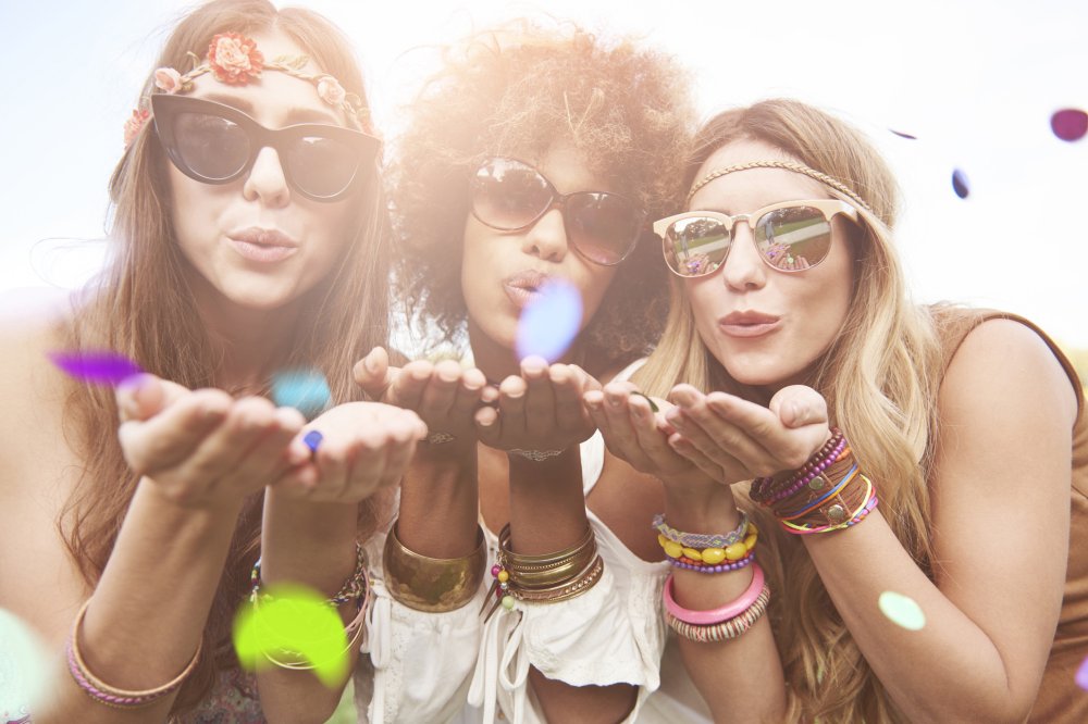 Cabelos para arrasar nos bloquinhos de Carnaval Cabelos para arrasar nos bloquinhos de Carnaval