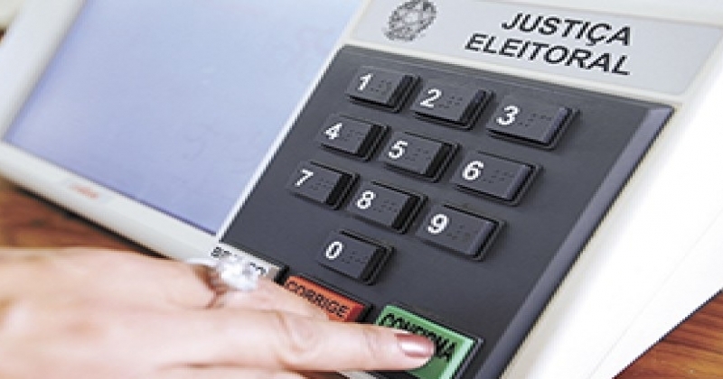 Eleitores vão às urnas em outubro para escolher prefeiros, vice-prefeitos e vereadores - Reprodução/Internet Eleitores vão às urnas em outubro para escolher prefeiros, vice-prefeitos e vereadores - Reprodução/Internet