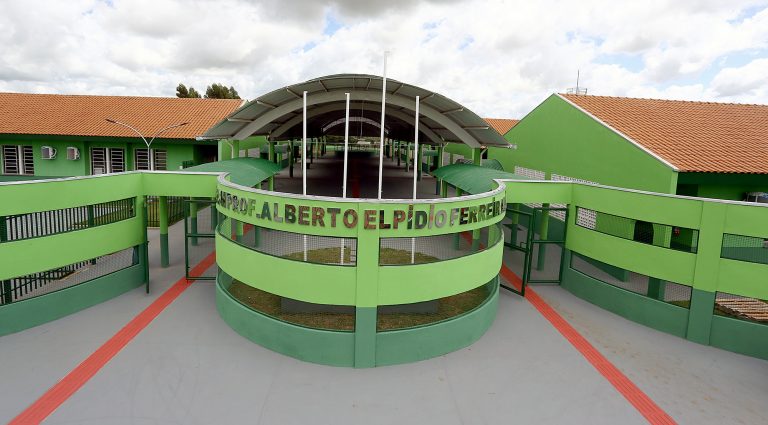 Escolas da Rede Estadual de Ensino estão com aulas suspensas desde o mês de março em virtude da pandemia da covi-19. - Divulgação