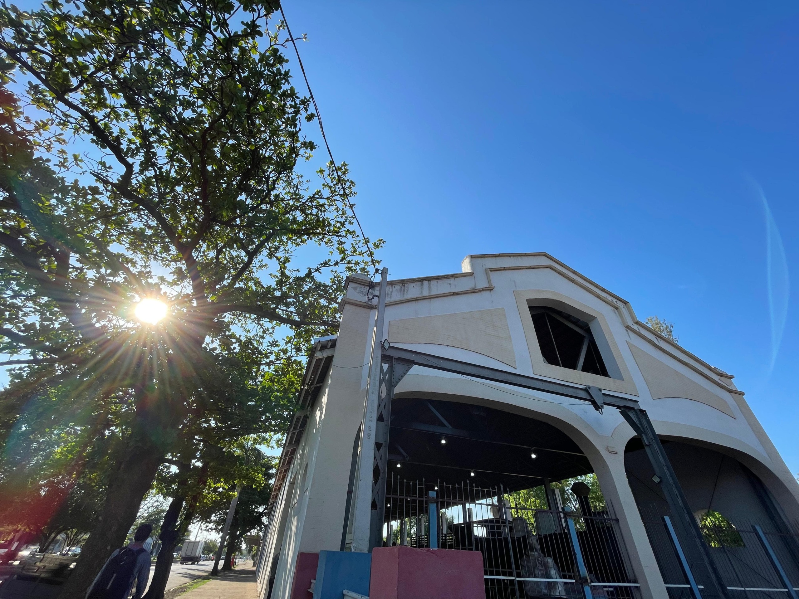 Mínima registrada foi de 23°C e, a máxima, pode chegar aos 33°C