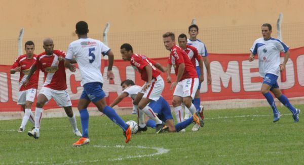 No estádio das Moreninhas, Saci mostrou bom futebol e impôs ao Maracaju a maior goleada do certame -