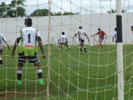 Quartas de final acontecem no ?Madrugadão? e no Paranapungá -