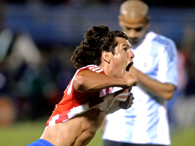 O Paraguai, Haedo Valdez, venceu a Argentina por 1 a 0 e garantiu a vaga na Copa -