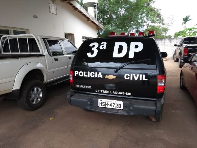 A moto foi levada para a 3ª Delegacia de Polícia Civil onde foi registrado o boletim de ocorrência - Arquivo/JPNEWS