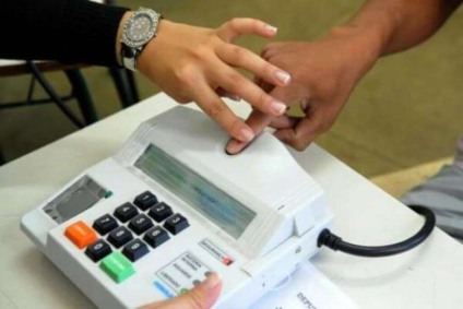 Os eleitores devem ficar atentos aos documentos necessários para fazer o cadastro - Foto: Divulgação