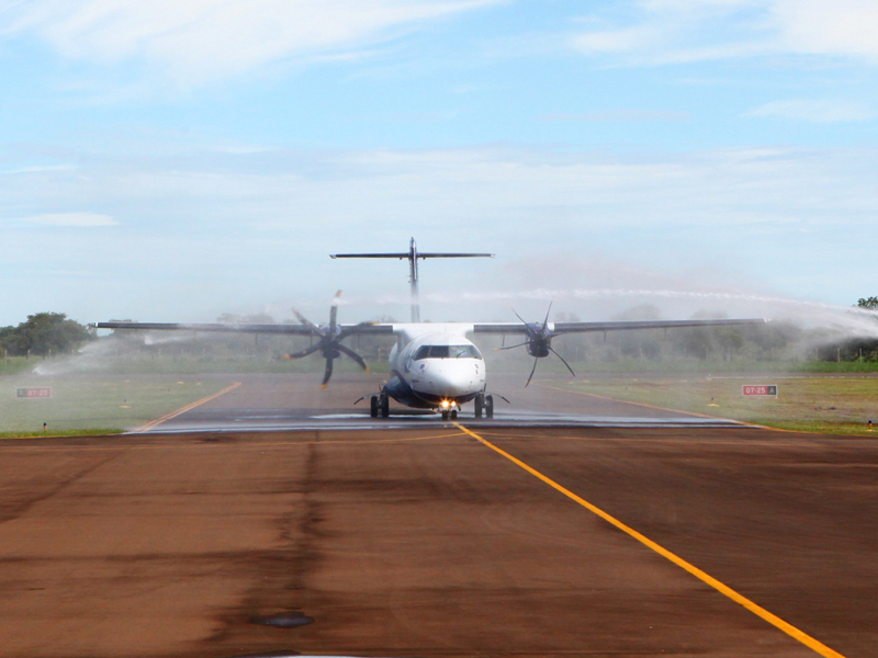 Dia 15 de janeiro aterrissou no Aeroporto Plínio Alarcon a primeira aeronave da companhia Azul Linhas Aéreas - Arquivo/JP e Divulgação