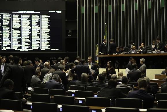 O Plenário da Câmara dos Deputados analisa a MP 746/16, que trata da reforma do ensino médio  - Fabio Rodrigues Pozzebom/Agência Brasil