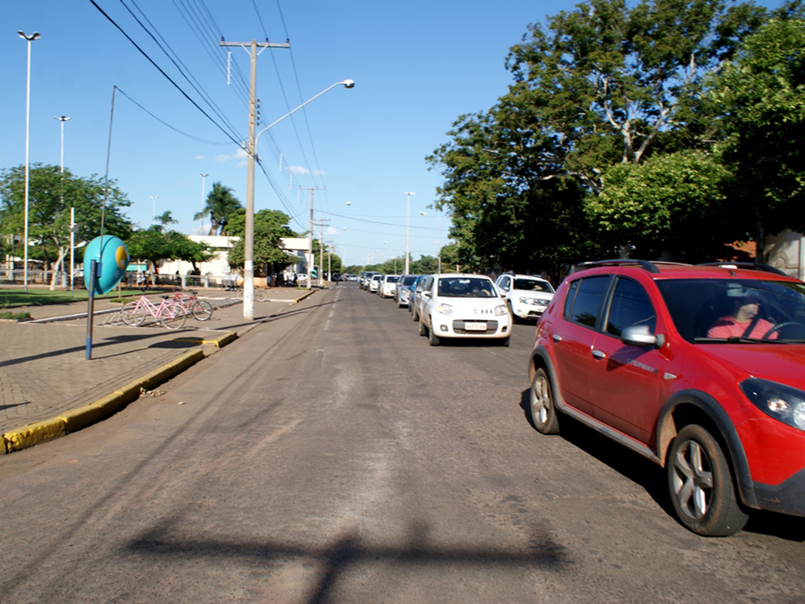 Aproximadamente vinte veículos participaram da carreata - Divulgação