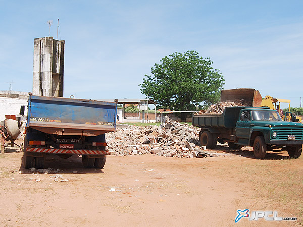 As obras de reforma do presídio feminino de Três Lagoas estão  prosseguindo, segundo foi confirmado ontem pela reportagem do Jornal do  Povo -