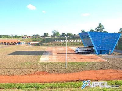 Últimos detalhes estão sendo acertados para a inauguração que acontece hoje -