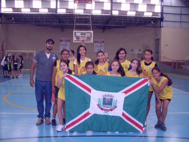 Paranaíba fica em 3º lugar nos Jogos Escolares Estaduais de Basquete - Talita Matsushita