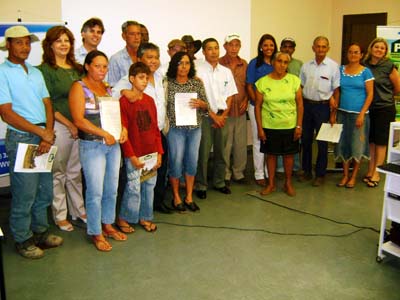 Produtores do Cinturão Verde beneficiados com o projeto PAIS - Produtores do Cinturão Verde beneficiados com o projeto PAIS -