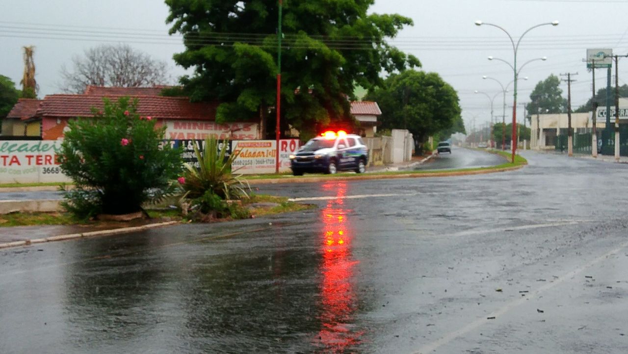 Segundo o site Clima Tempo deve chover o dia todo - Lucas dos Anjos/JPNEWS