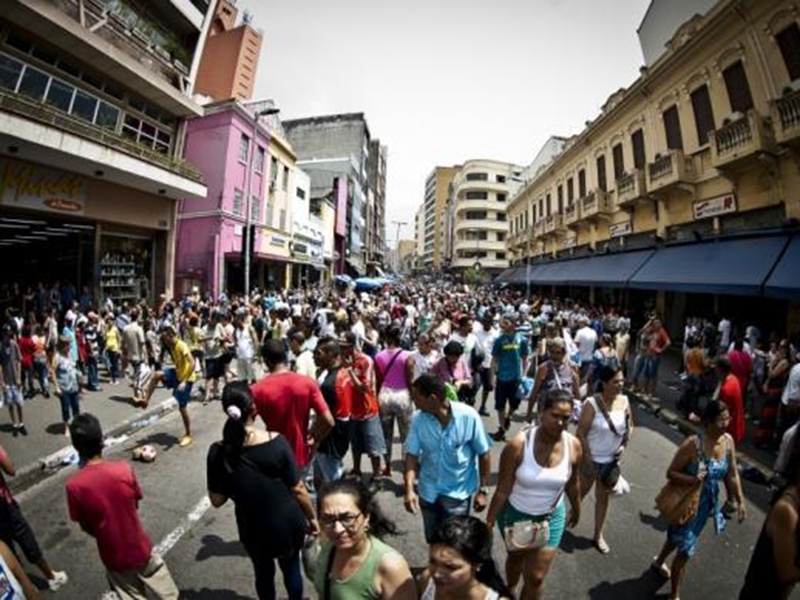 Expectativa de vida para brasileiros nascidos em 2014, divulgada no ano passado, era de 75,2 anos - Marcelo Camargo/Agência Brasil Expectativa de vida para brasileiros nascidos em 2014, divulgada no ano passado, era de 75,2 anos - Marcelo Camargo/Agência Brasil