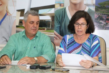 Depois de 20 anos, PMDB entrega Prefeitura de Três Lagoas para PSDB