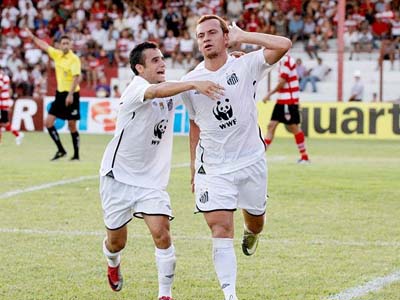 O Santos goleou o Linense por 4 a 1 na estreia da competição - O Santos goleou o Linense por 4 a 1 na estreia da competição -