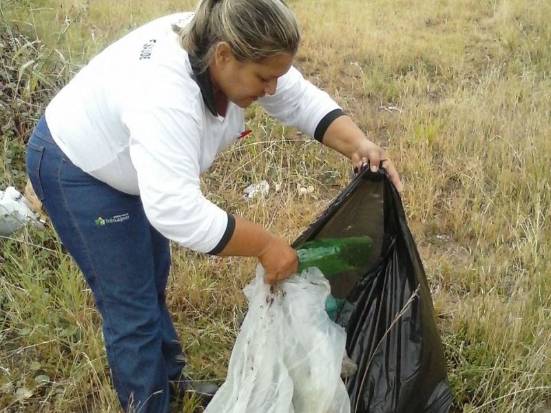 Setor de Combate às Endemias, tem realizado constantemente o trabalho de alerta para população não deixar água parada - Divulgação