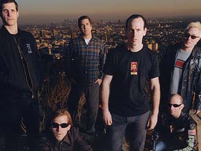Bad Religion tem mais de 15 álbuns de estúdio lançados em sua carreira -