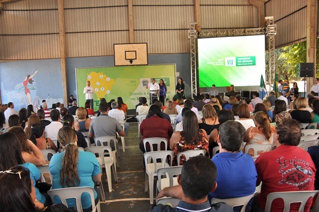 Durante o encontro, as escolas apresentarão para a equipe da secretaria, os planos de trabalho elaborados para a melhoria da aprendizagem  - Arquivo