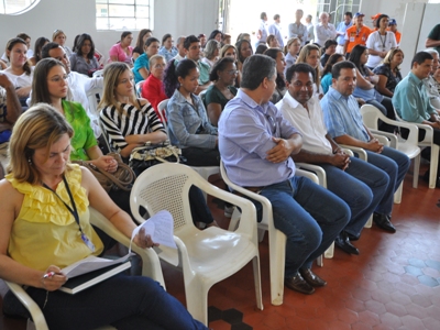 Funcionários querem garantia de melhor salário -