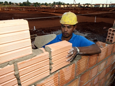 Entre as pequenas, 61,5% dos empresários ouvidos reclamaram da falta de mão de obra qualificada -