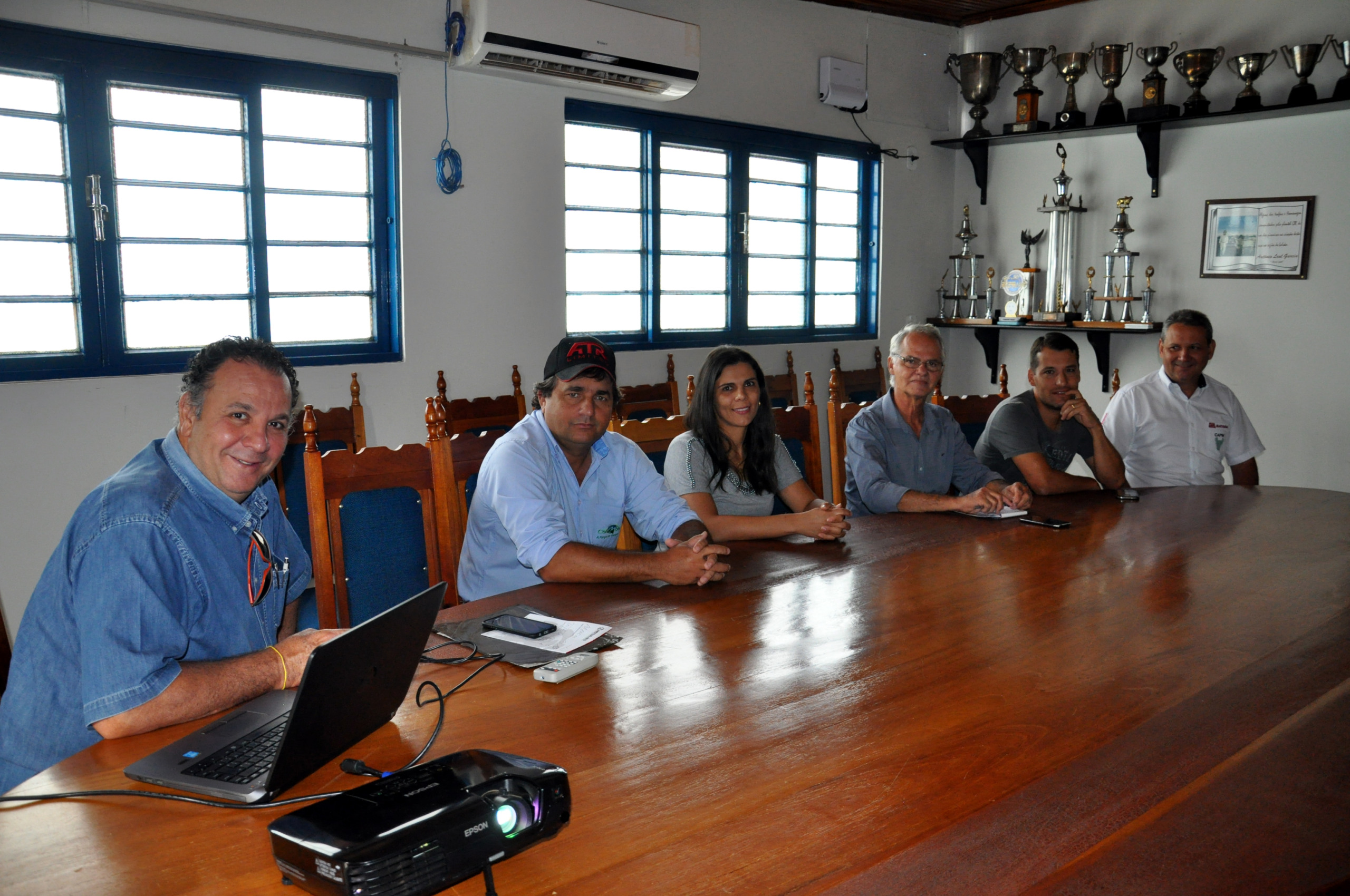 Sistema Campo Limpo é o nome do programa brasileiro de logística reversa de embalagens vazias de defensivos agrícolas - Divulgação/Sindicato Rural