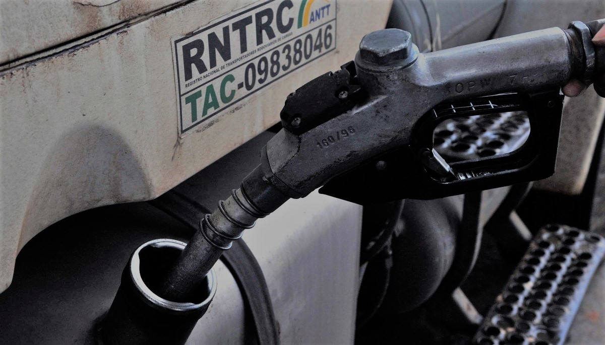 Há risco de desabastecimento de diesel no Brasil - Divulgação