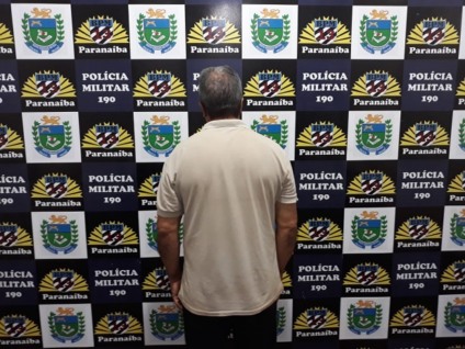 Homem foi preso pela PM e levado para a delegacia do município - 13º BPM Paranaíba/Reprodução