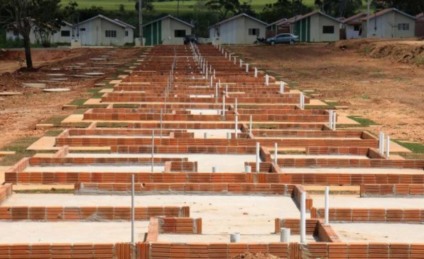Empresa ficará responsável pelo construção do alicerce e contrapiso - Chico Ribeiro