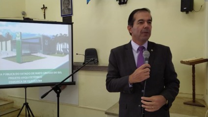 Defensor público geral, Fábio Rogério Rombi da Silva, apresentou projeto para os presente na solenidades - Comunicação