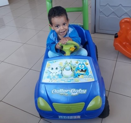 Enzo sofre de um tumor no fígado e recebe tratamento em São José do Rio Preto (SP) - Alex Santos Enzo sofre de um tumor no fígado e recebe tratamento em São José do Rio Preto (SP) - Alex Santos