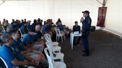 Palestra foi ministrada pelo 1º Sargento da Polícia Militar Guilherme Domont Serrar - 13º BPM Paranaíba/Reprodução
