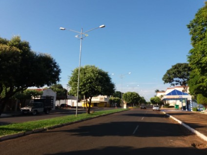 O dia amanheceu com poucas nuves e previsão é de chuva no período da tarde - Alex Santos