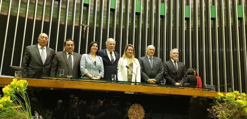 Deputados participaram da sessão, na quinta-feira (14). - Márcia Paravizzi/CBN