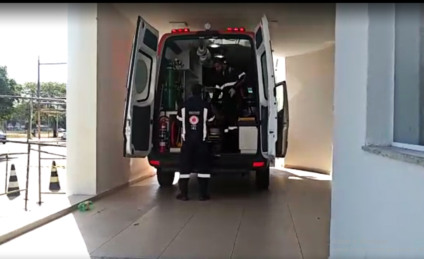 Vítima foi levada desorientada para o Hospital Auxiliadora - Alfredo Neto/ JPNEWS