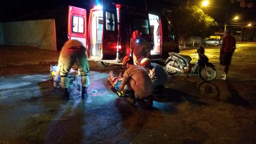 Cabos serompem durante forte chuva e causa acidente em Três Lagoas, vítima foi resgatada com ferimentos leve e uma fratura pelos bombeiros - Alfredo Neto