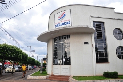 O IPTU é pago no prédio antigo da prefeitura -