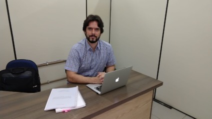 Segundo Varella o autismo é preocupante em termos de saúde pública porque número de crianças com o transtorno tem aumentado. - Ascom UCDB Segundo Varella o autismo é preocupante em termos de saúde pública porque número de crianças com o transtorno tem aumentado. - Ascom UCDB